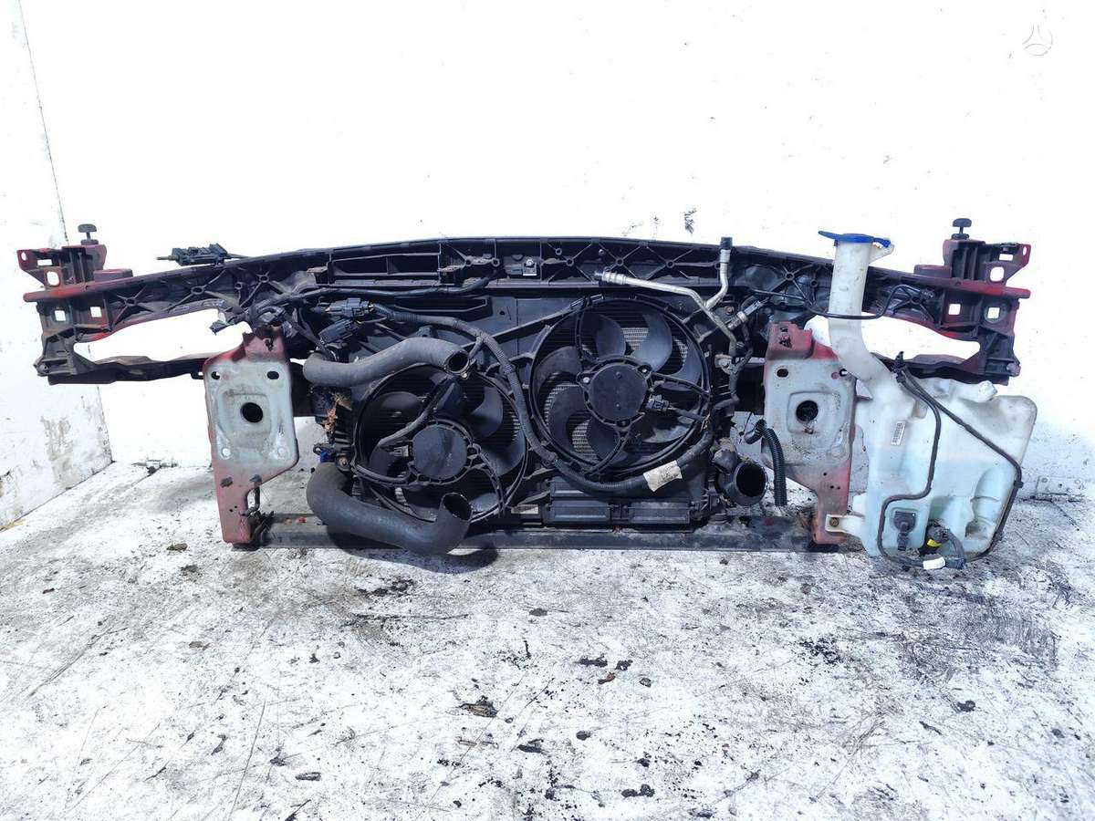 Ford Mondeo hood (front, rear)
