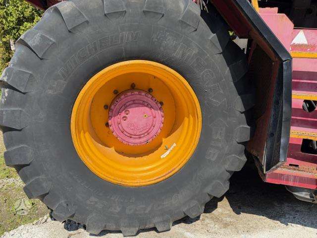 -Kita- Vredo Greentec VT3326, тракторы