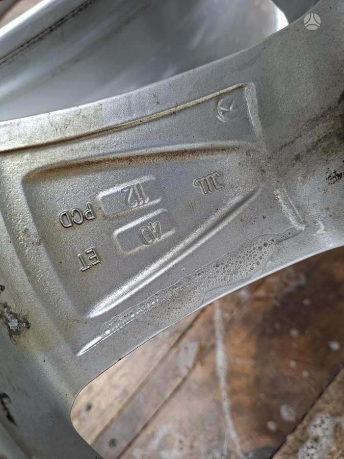Dezent 7J Et40 66.6, light alloy, R17