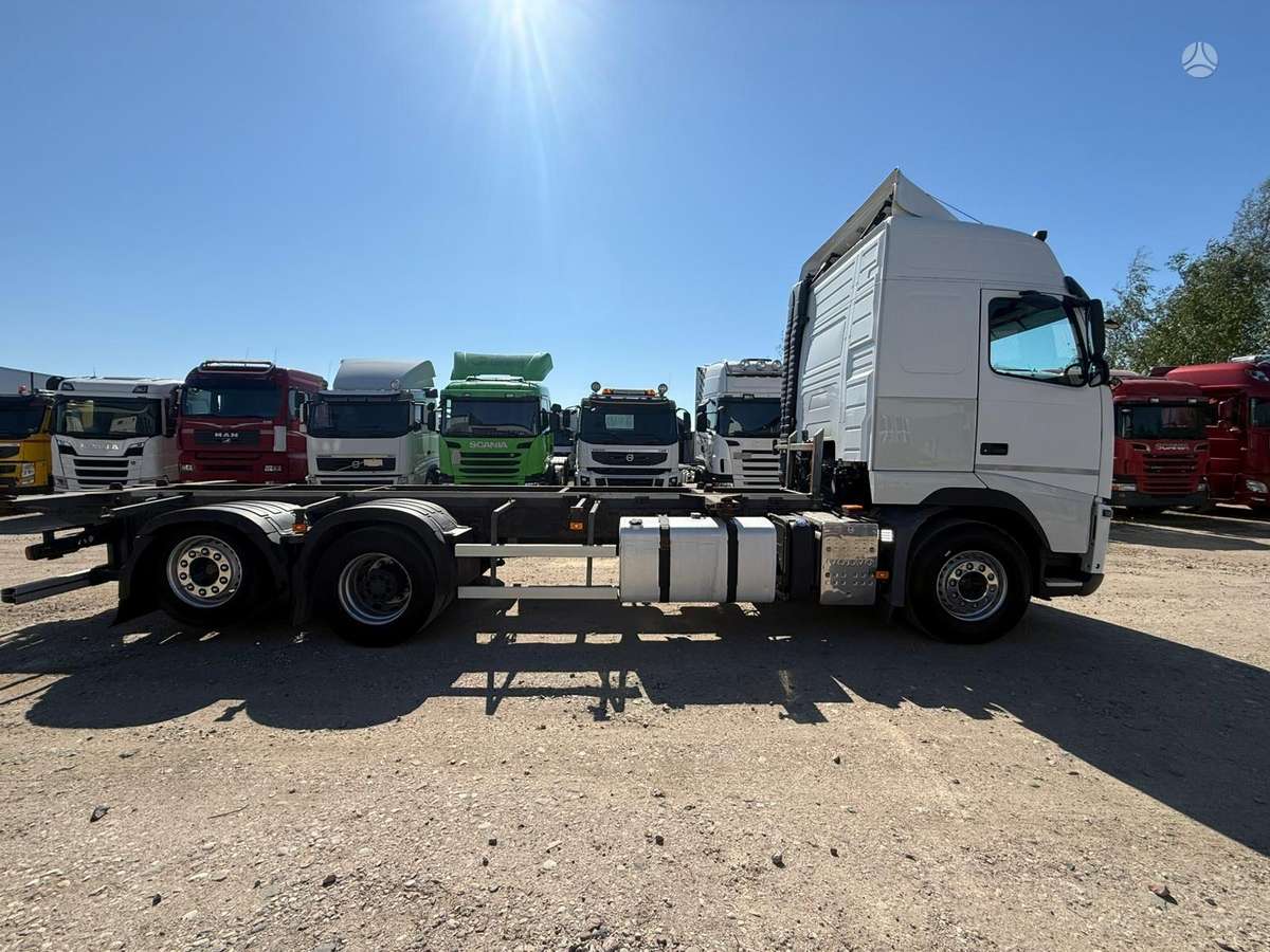 Volvo FH500 BDF Chassis * 2 Units, шасси