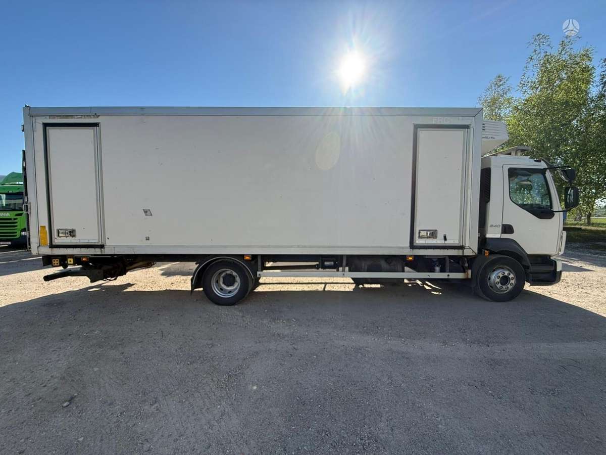 Volvo FL240 / LUMIKKO 90DS refrigerator /, рефрижераторы