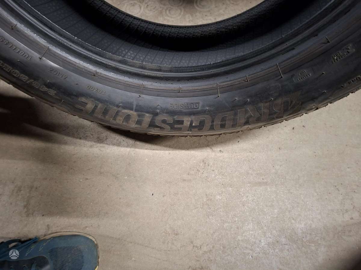 Bridgestone, vasarinės 245/50 R19