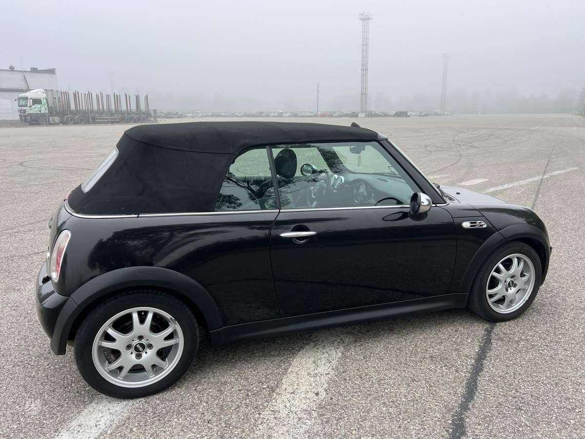 Mini Cooper, 1.6 l., convertible
