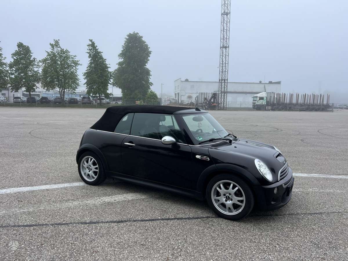Mini Cooper, 1.6 l., convertible