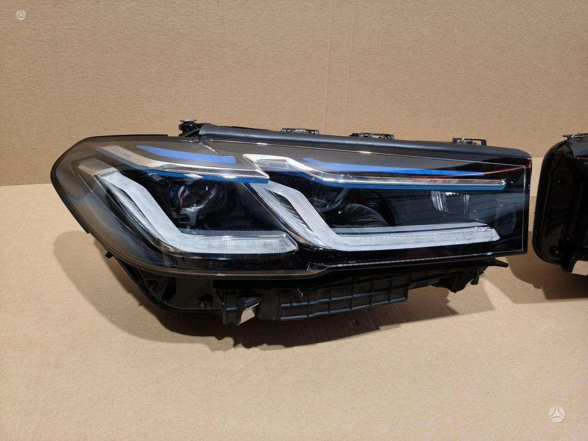 BMW 5 serija фары