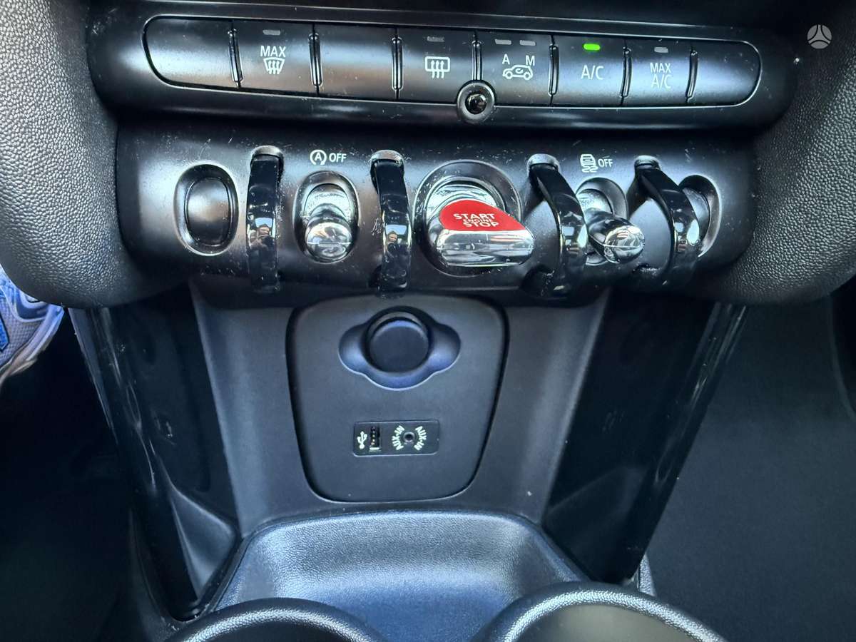 Mini Cooper SD, 2.0 l., hatchback