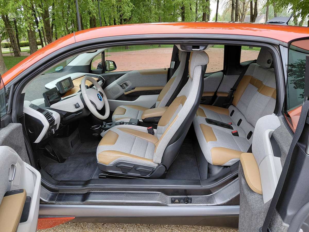 BMW i3, 19 кВт·ч, Хэтчбек