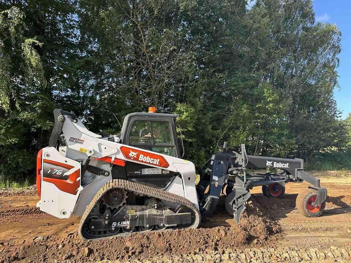 Bobcat T76, mini krautuvai