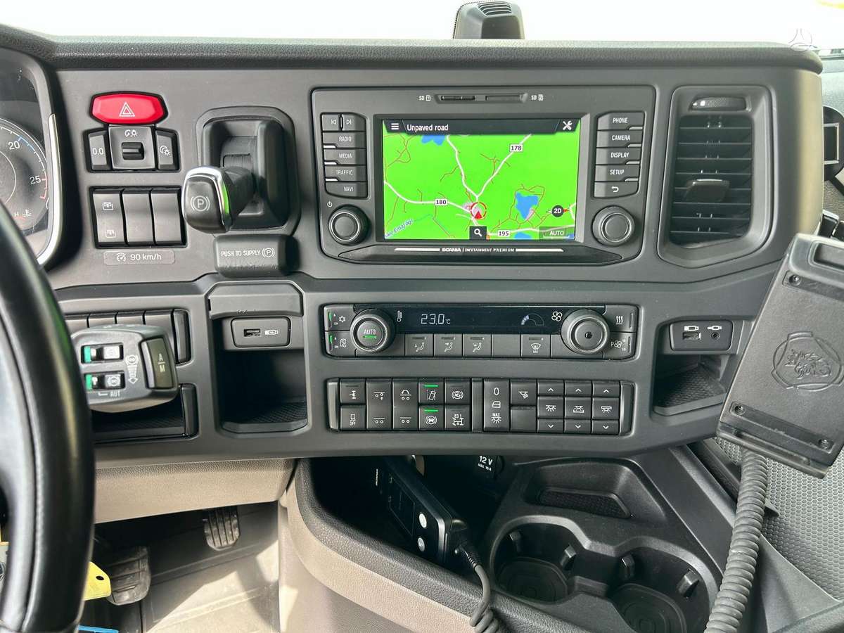 Scania R500, 2 miegamosios vietos