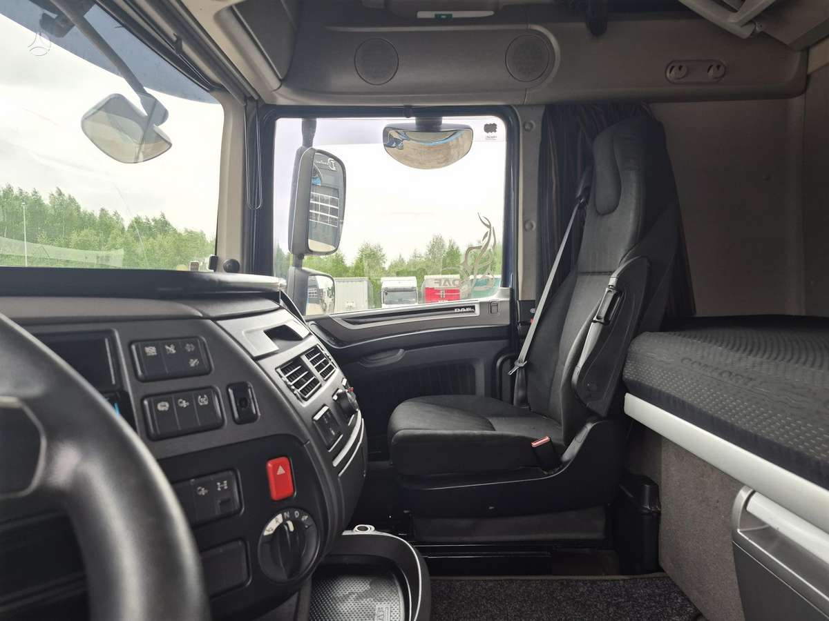 DAF XF106.480, 2 спальных места