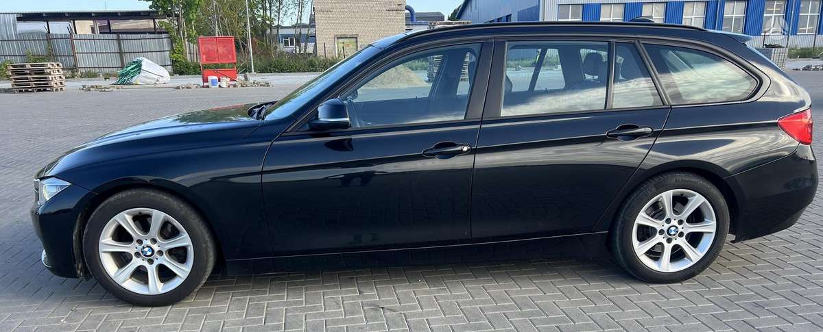 BMW 320, 2.0 l., Универсал