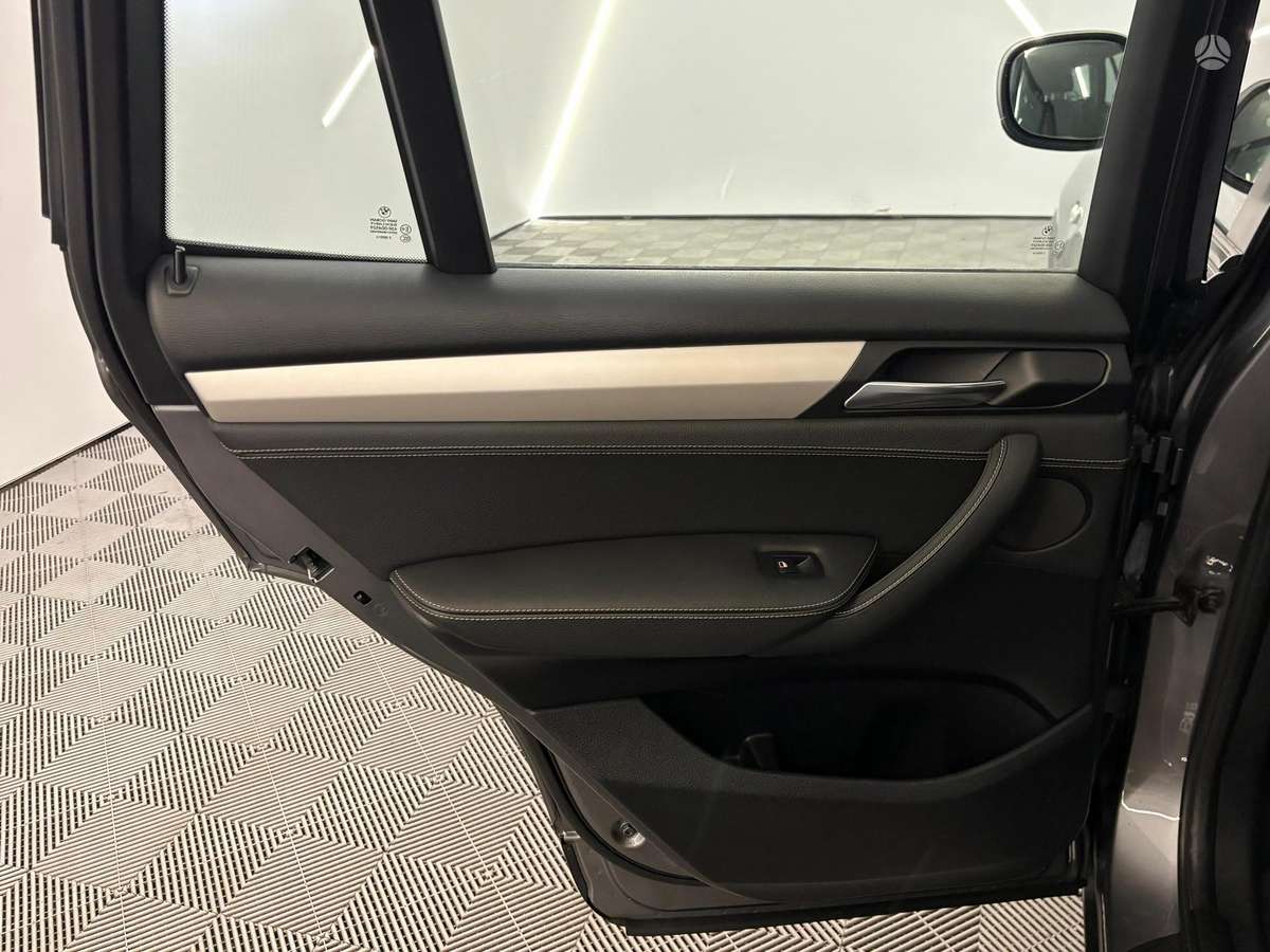 BMW X3, 2.0 l., Внедорожник / Кроссовер