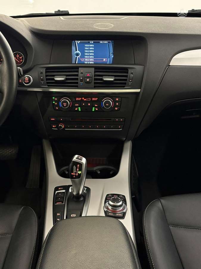 BMW X3, 2.0 l., Внедорожник / Кроссовер
