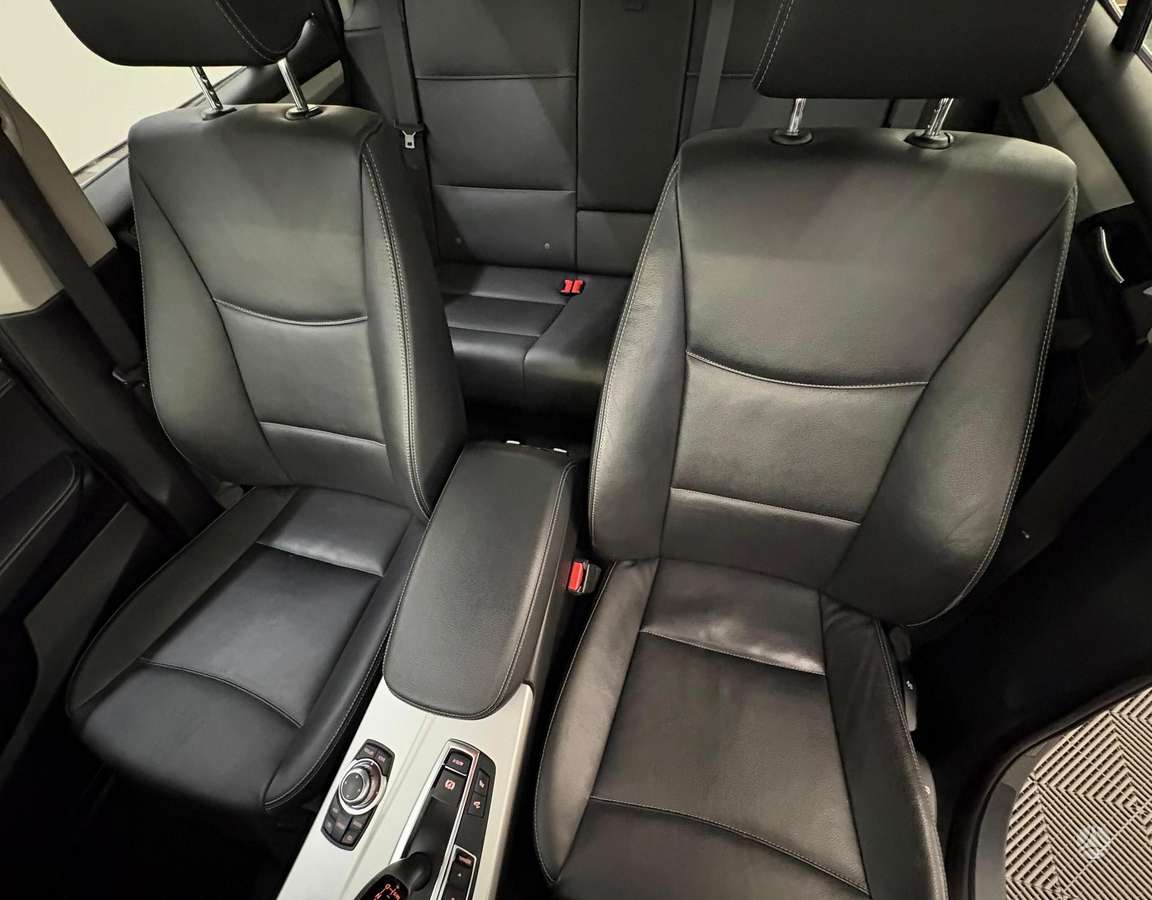 BMW X3, 2.0 l., Внедорожник / Кроссовер