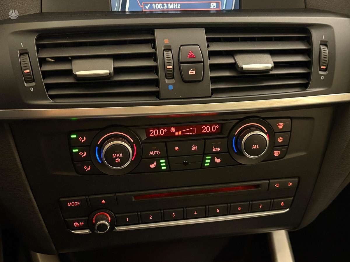BMW X3, 2.0 l., Внедорожник / Кроссовер
