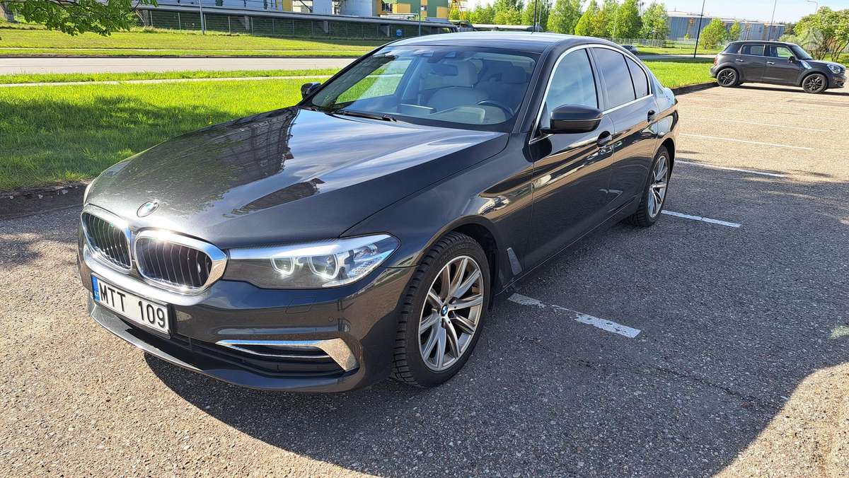BMW 520, 2.0 l., Седан