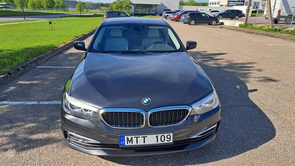 BMW 520, 2.0 l., Седан