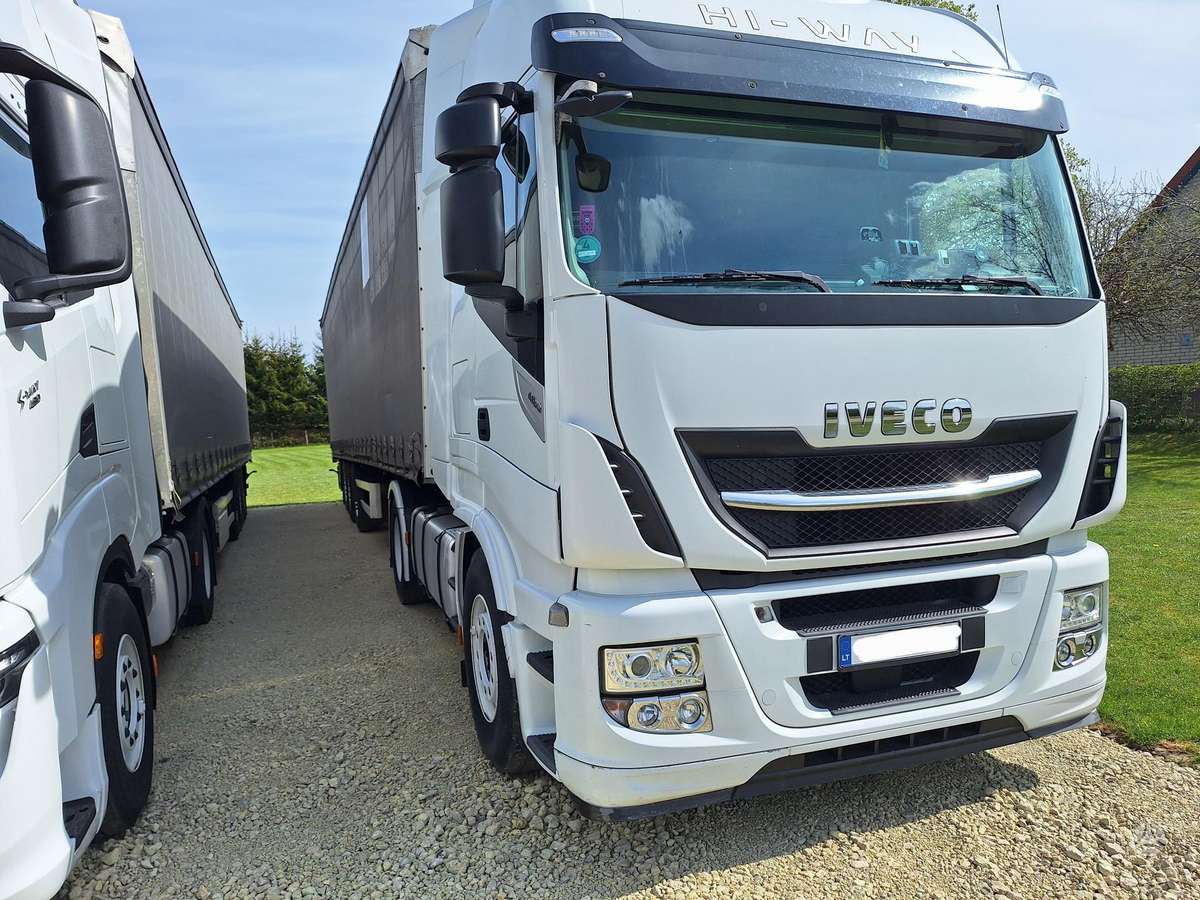 Iveco Stralis, 2 спальных места
