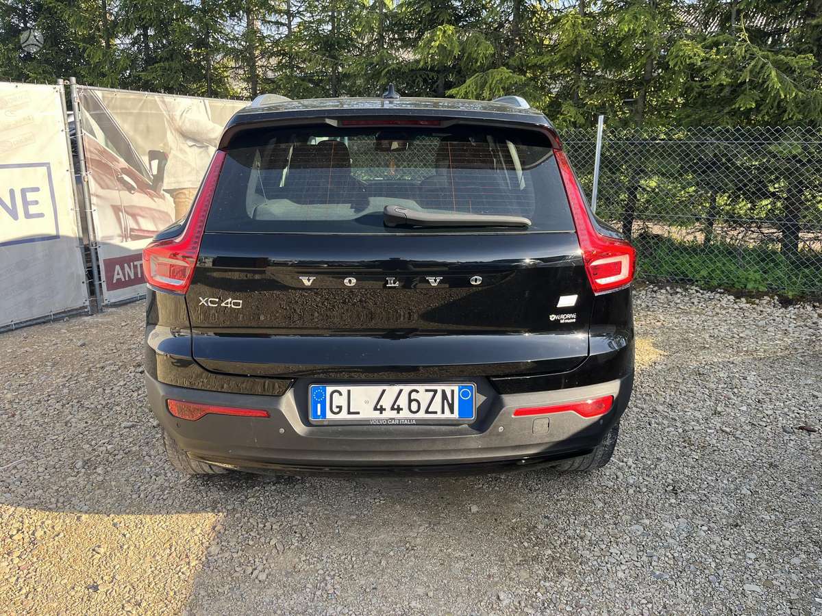 Volvo XC40 - 8