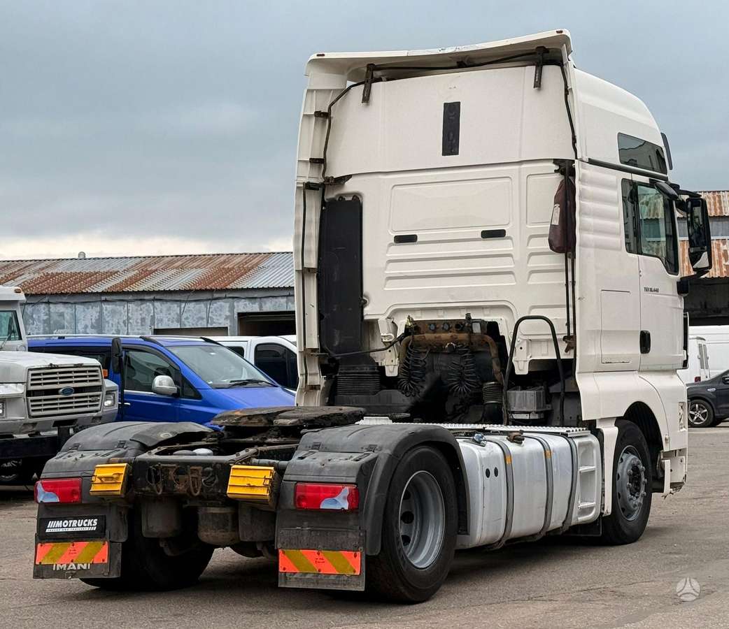 MAN TGX 18.440, double sleeper