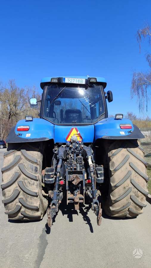 New Holland T8050, tractors