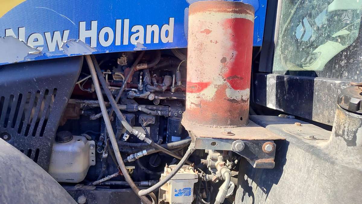 New Holland T8050, traktoriai