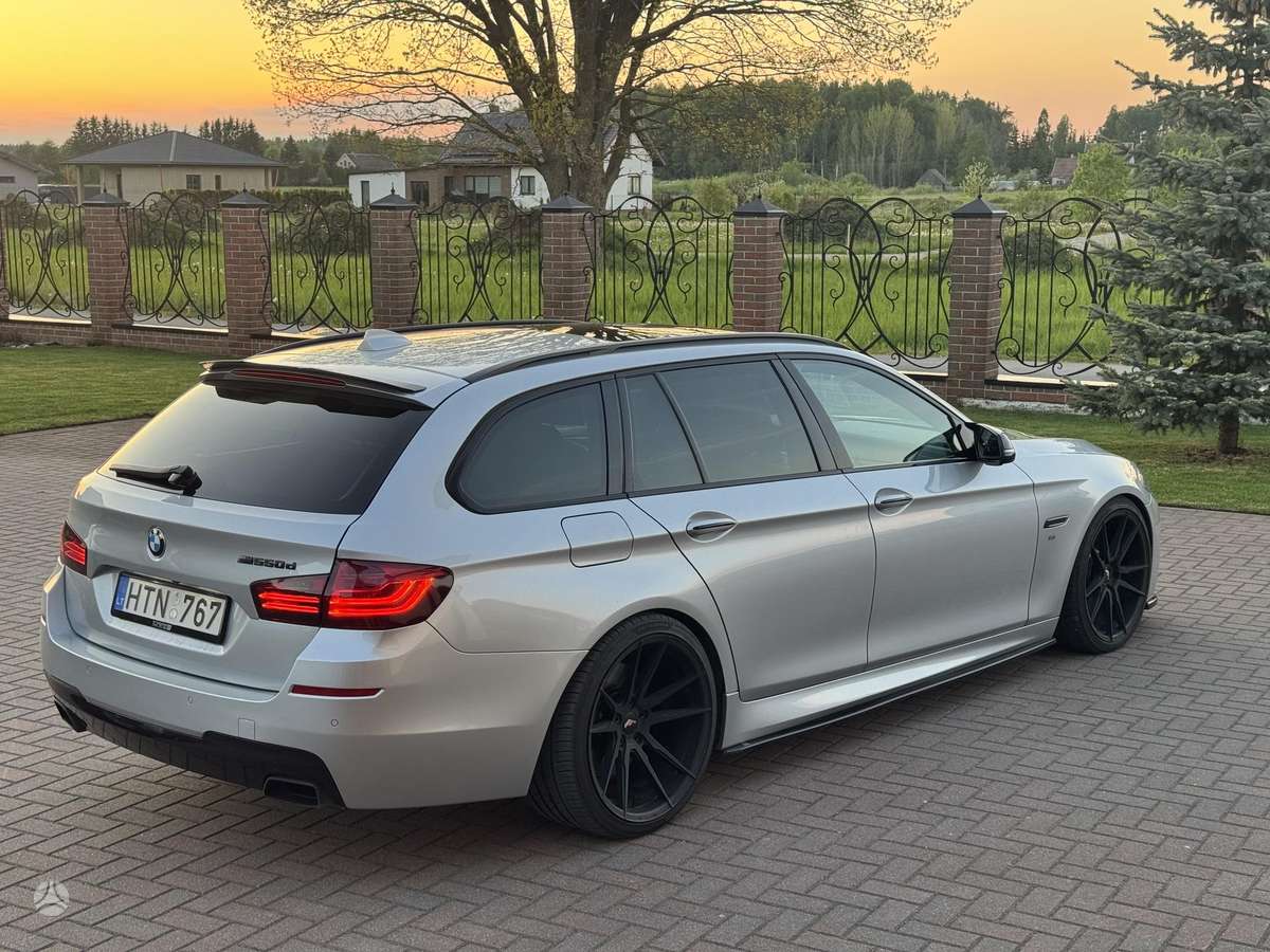 BMW 550, 3.0 l., wagon