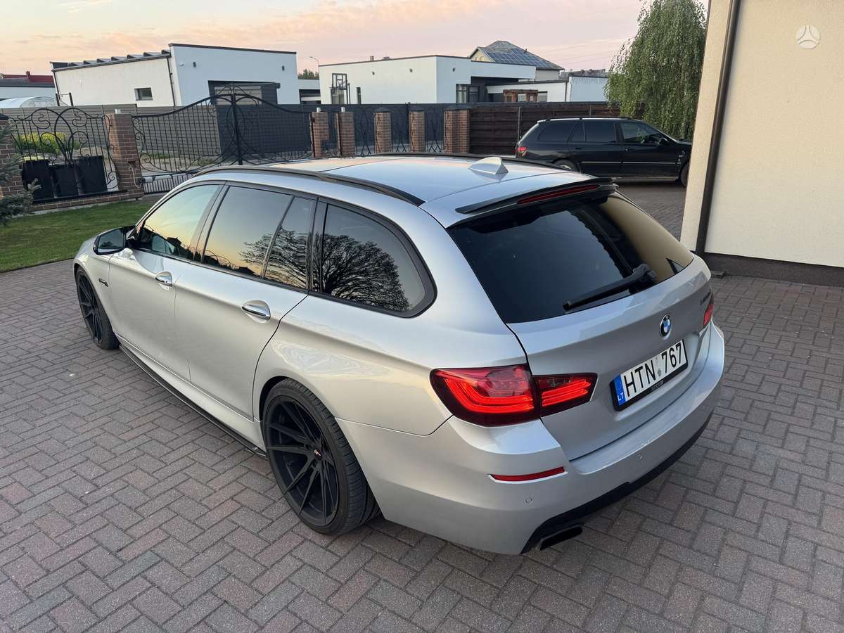BMW 550, 3.0 l., wagon