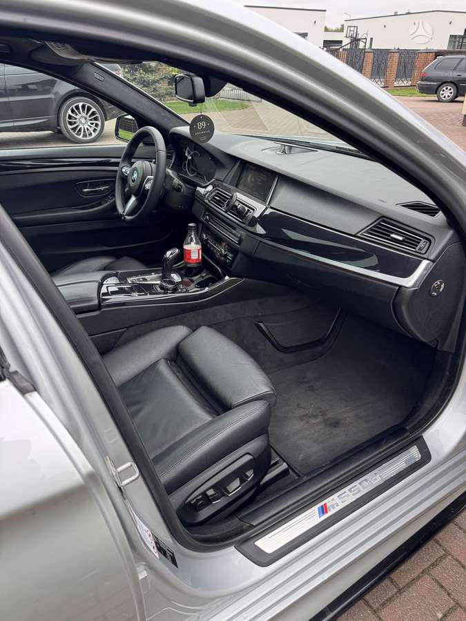 BMW 550, 3.0 l., wagon