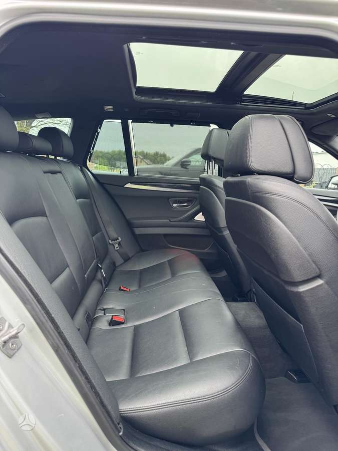 BMW 550, 3.0 l., wagon