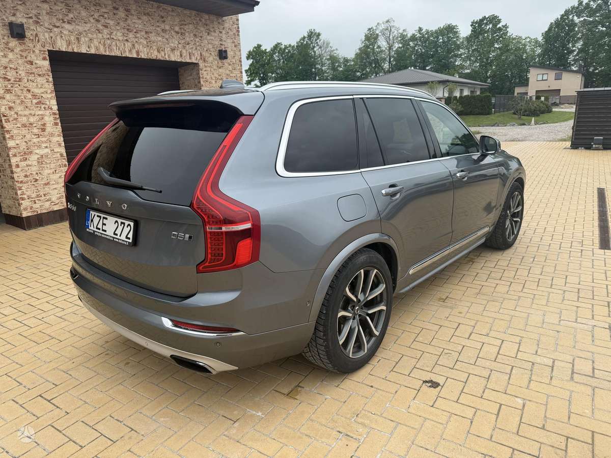 Volvo XC90 - 6