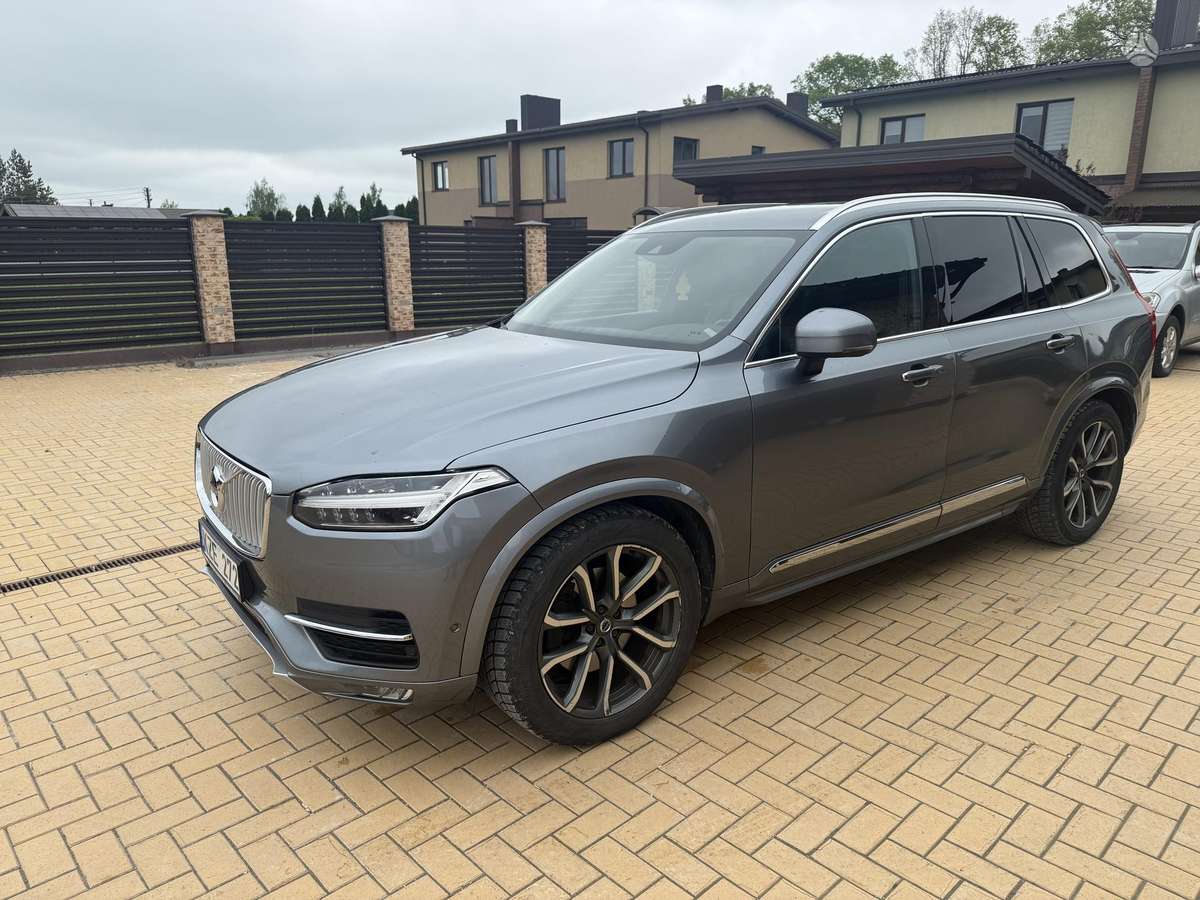 Volvo XC90 - 3