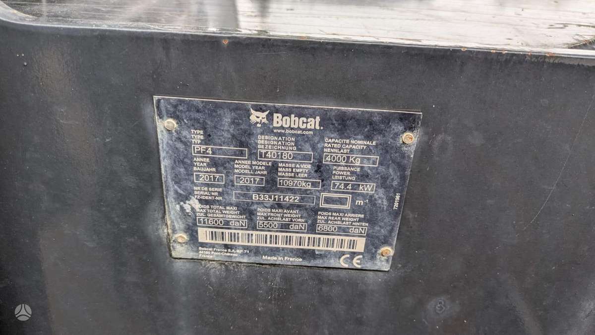 Bobcat T40180, telescopic handler