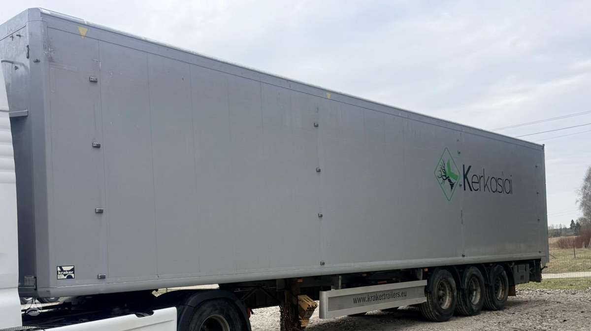 Kraker, with moving floor