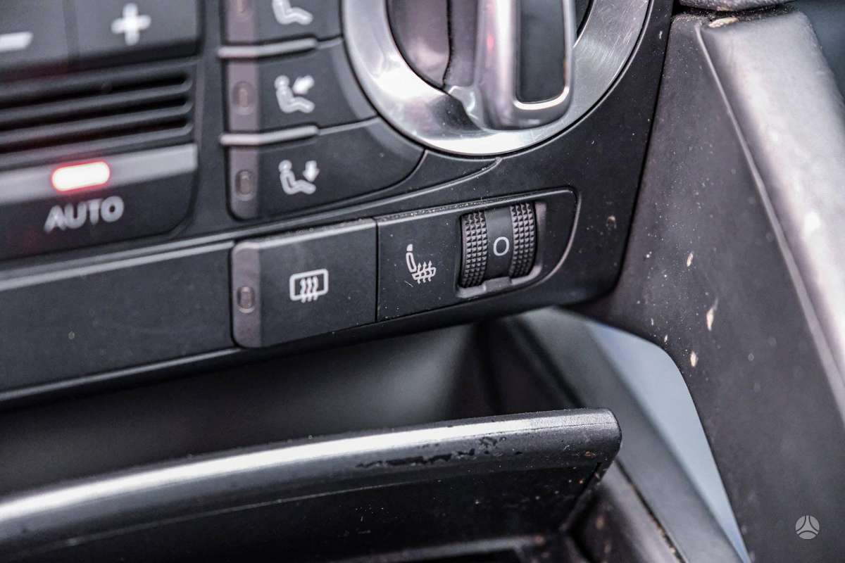 Audi A3, 1.6 l., Хэтчбек