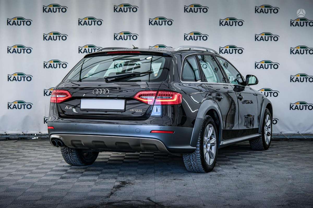 Audi A4, 2.0 l., Универсал