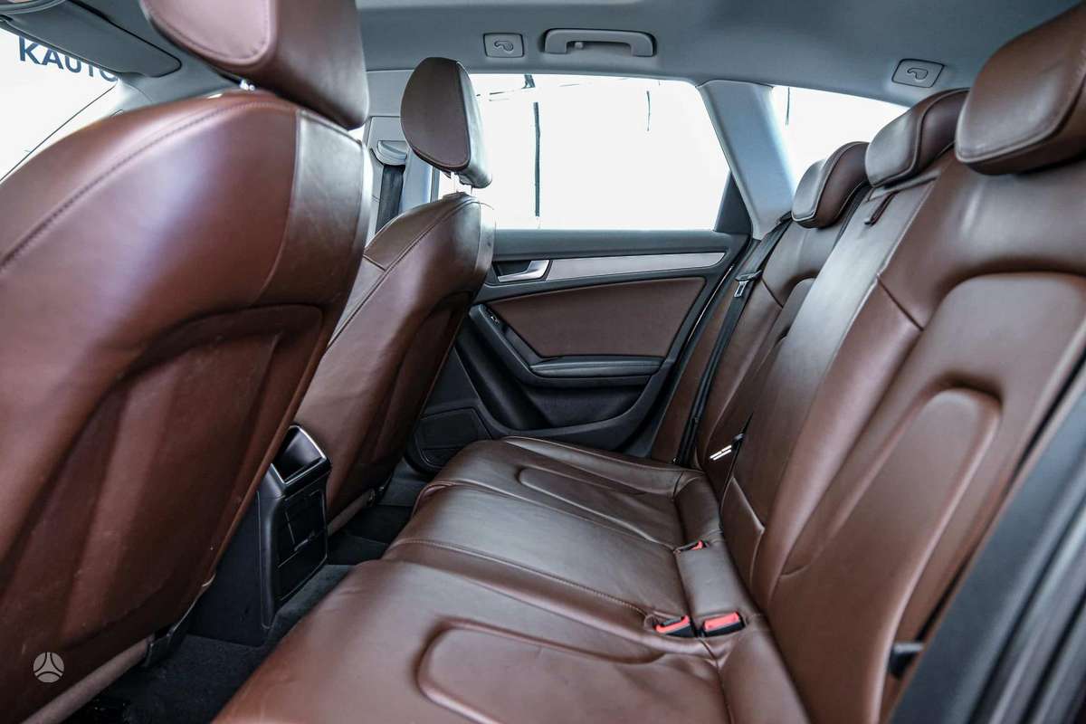 Audi A4, 2.0 l., Универсал