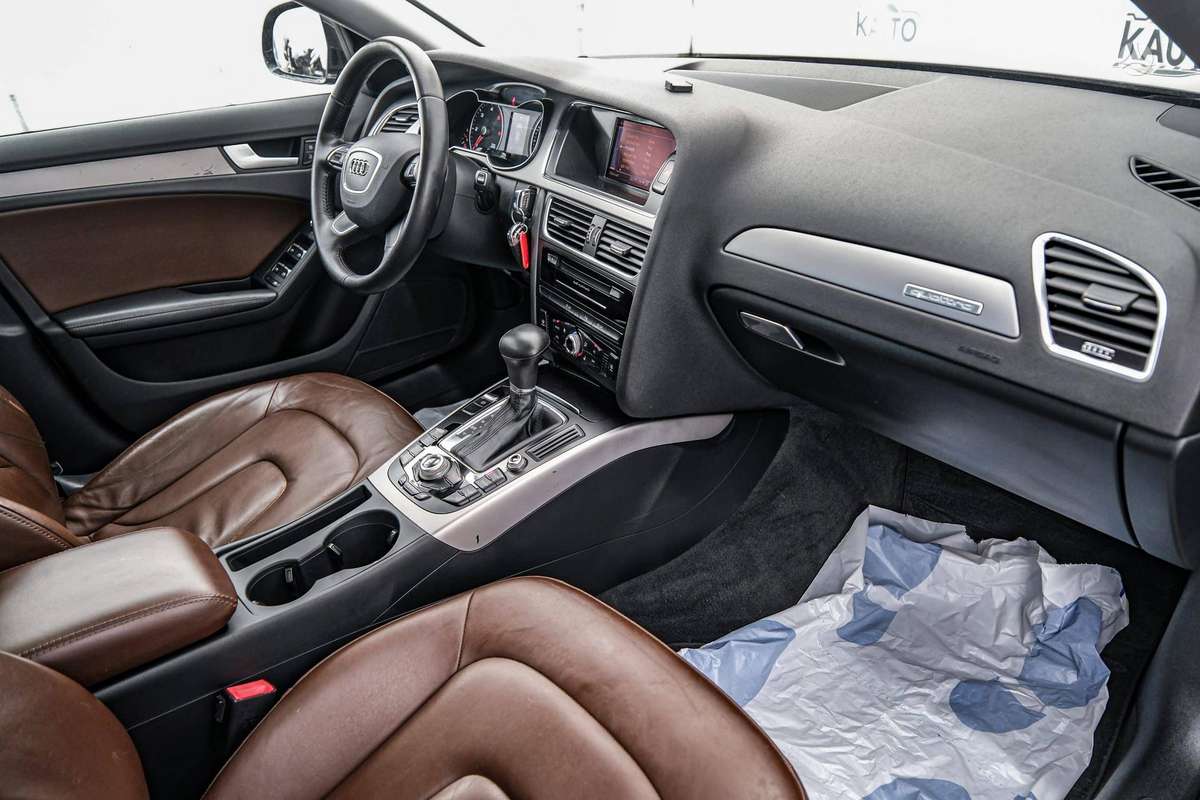 Audi A4, 2.0 l., Универсал