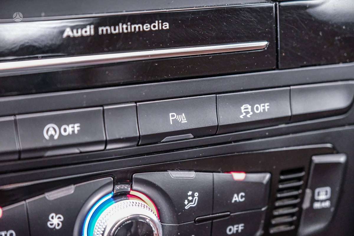 Audi A4, 2.0 l., Универсал