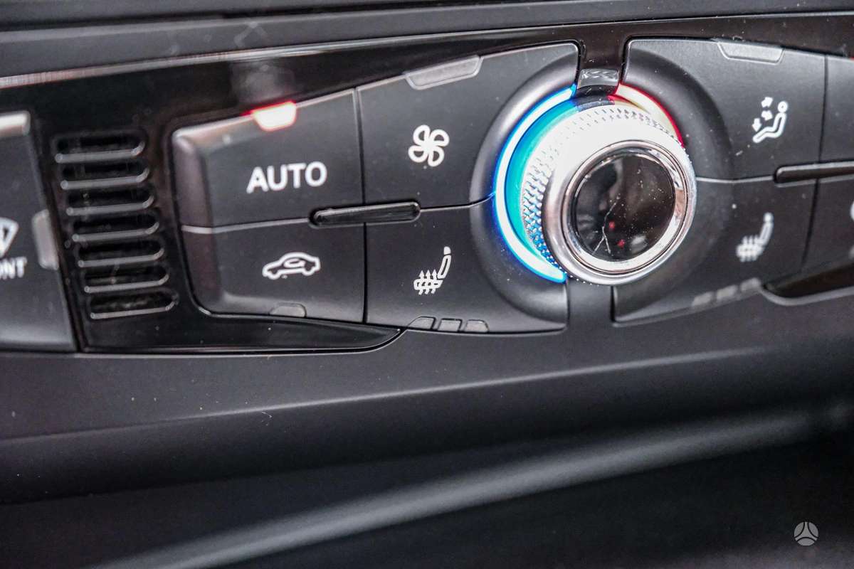 Audi A4, 2.0 l., Универсал