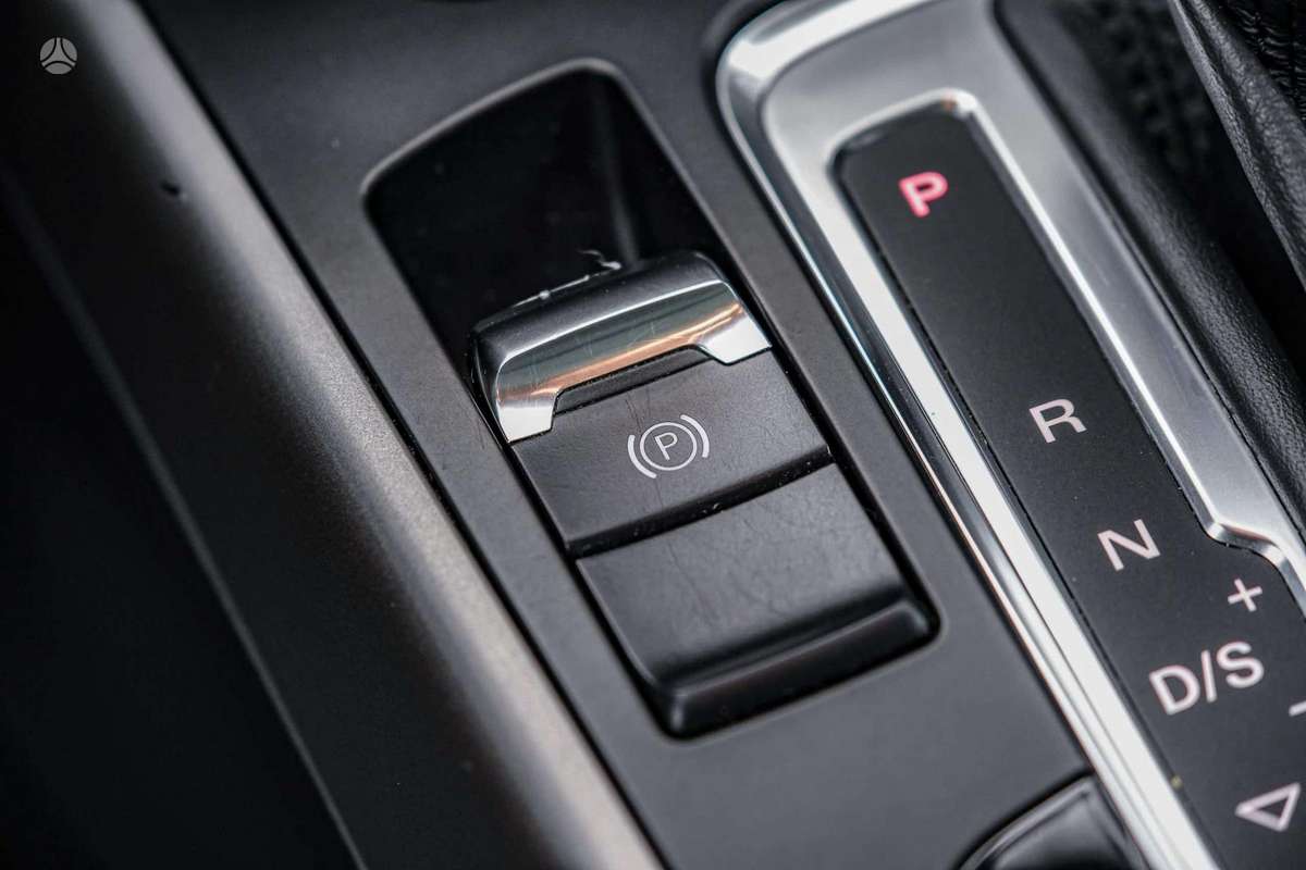 Audi A4, 2.0 l., Универсал
