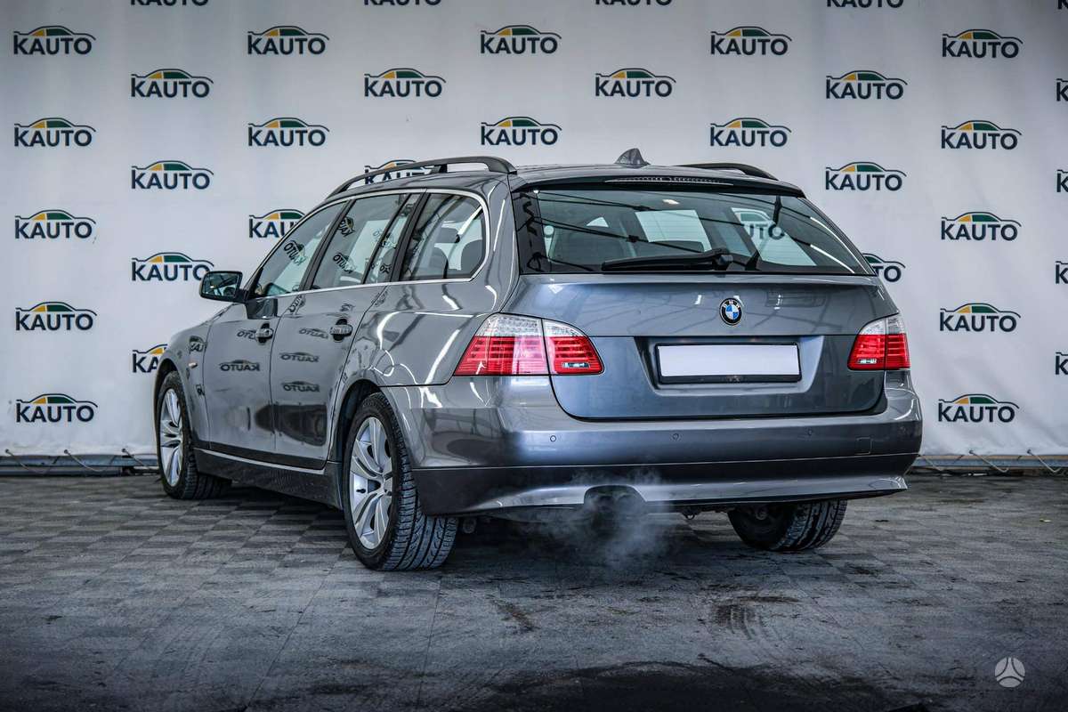 BMW 520, 2.5 l., Универсал