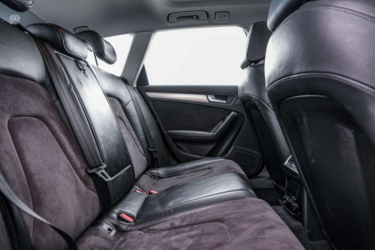 Audi A4, 3.0 l., Универсал
