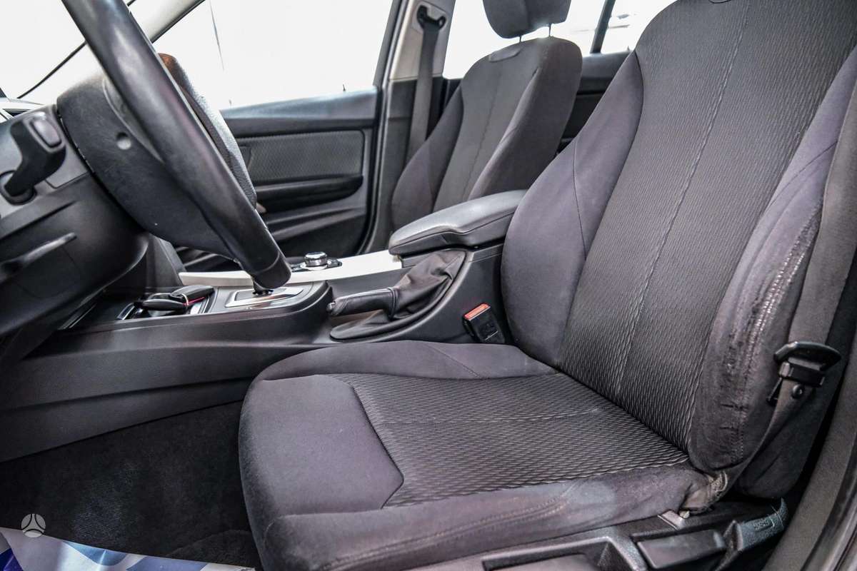 BMW 320, 2.0 l., Седан