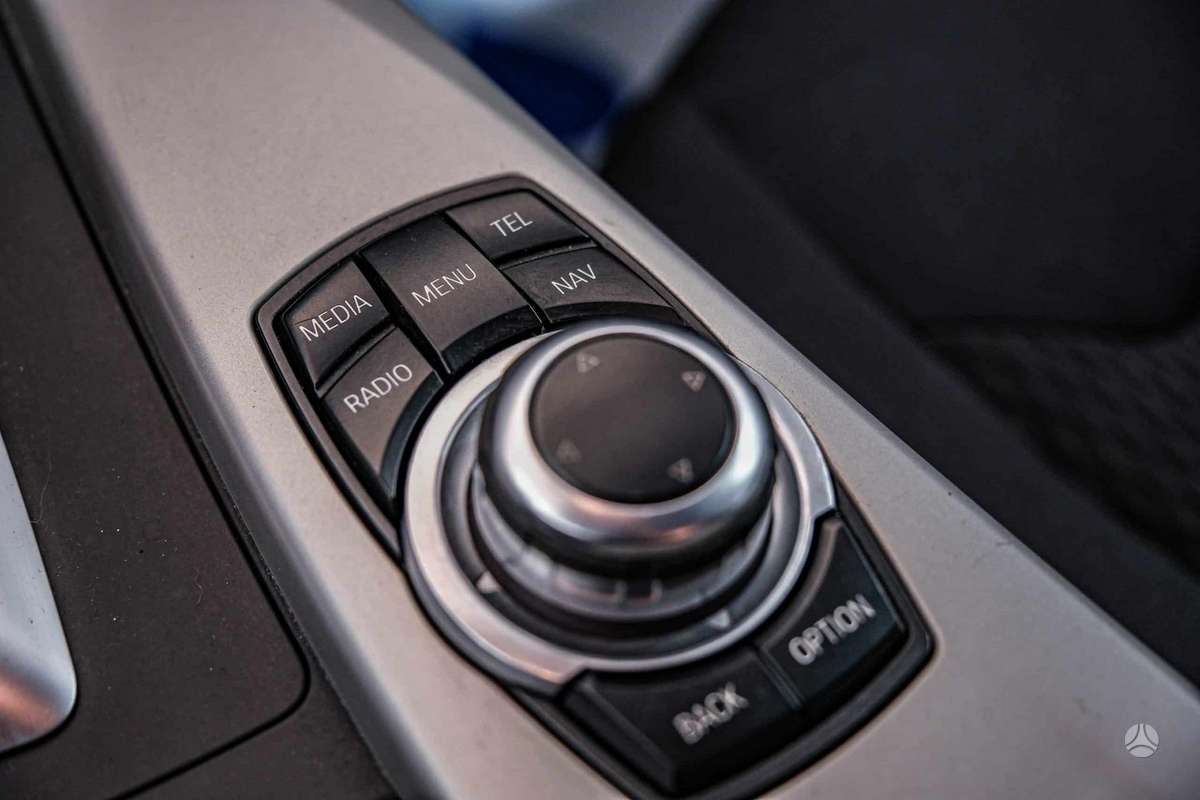 BMW 320, 2.0 l., Седан
