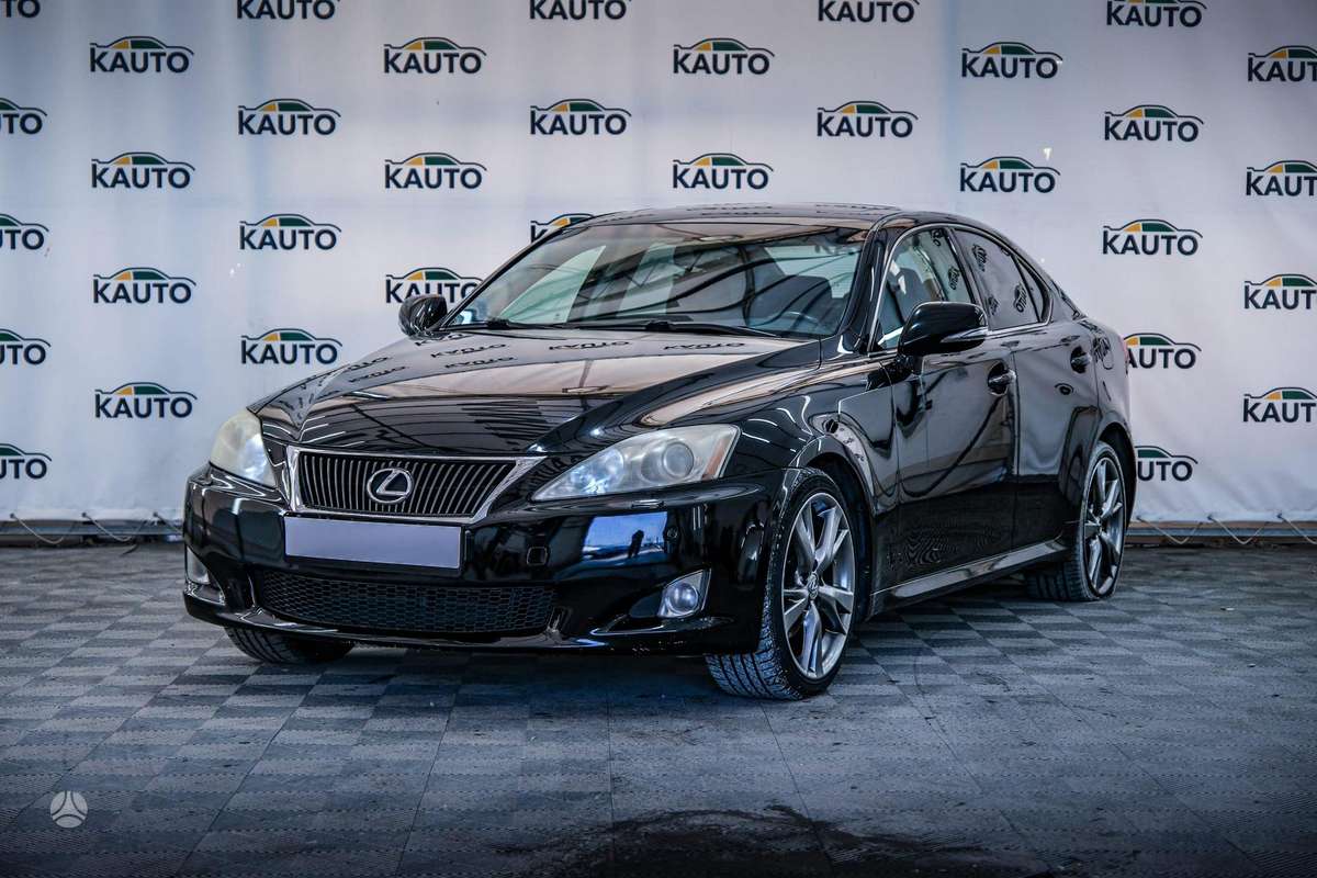 Lexus IS 220, 2.2 l., Седан