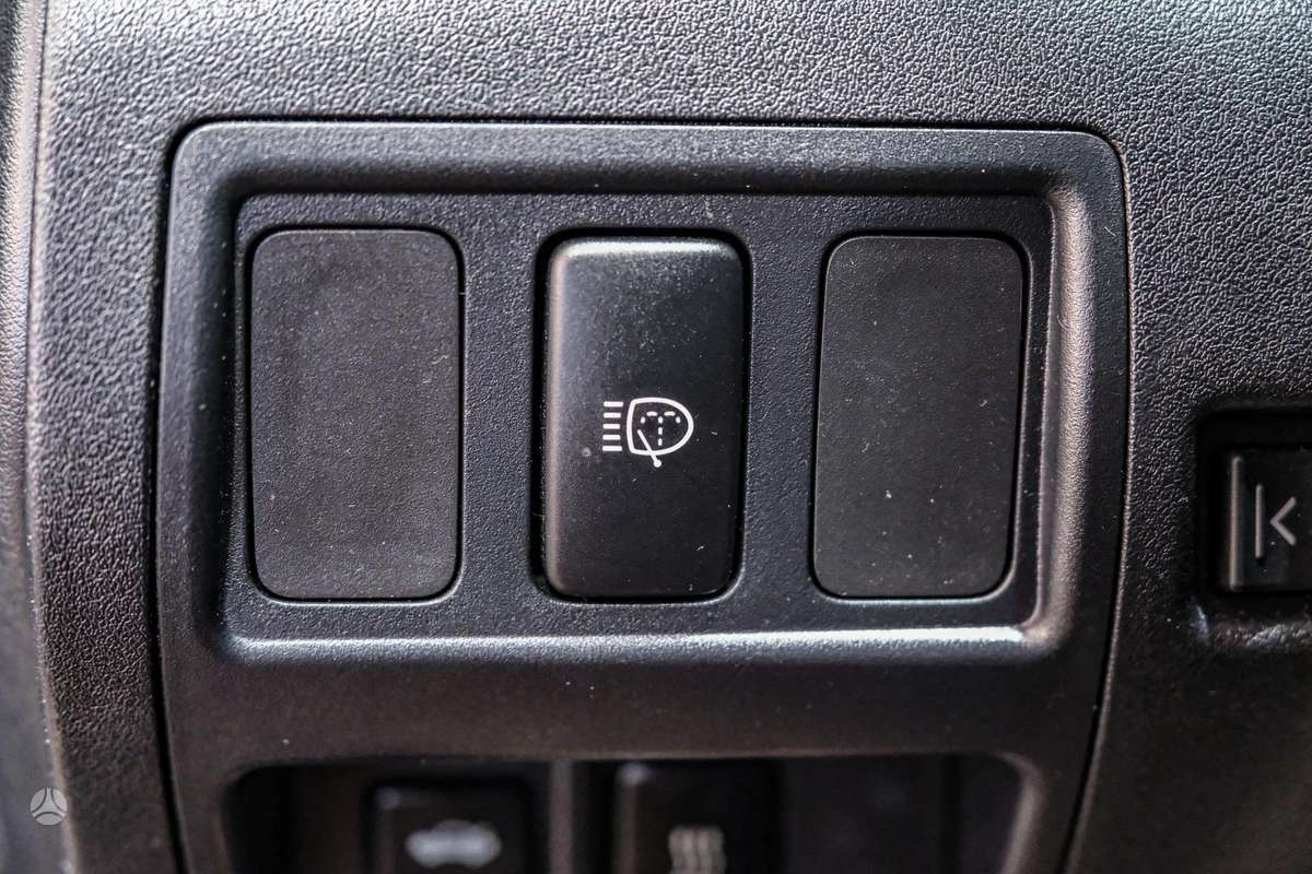 Lexus IS 220, 2.2 l., Седан
