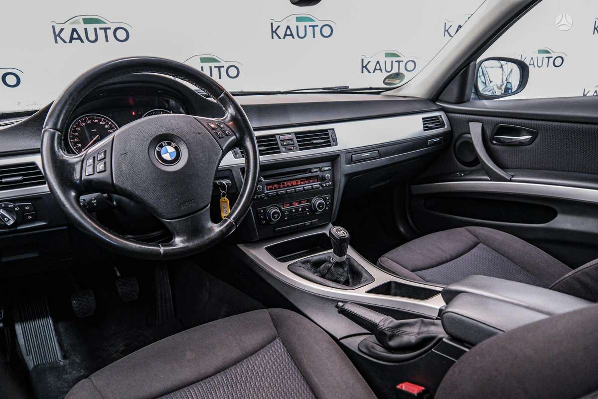 BMW 320, 2.0 l., Универсал