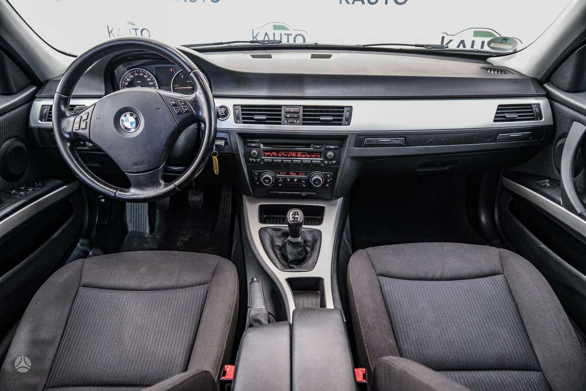 BMW 320, 2.0 l., Универсал