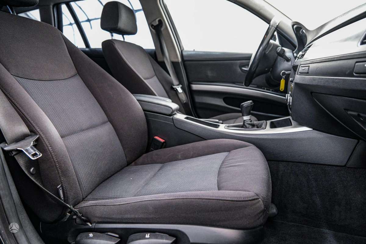 BMW 320, 2.0 l., Универсал